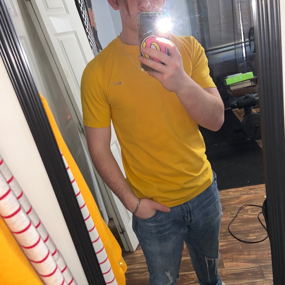 Yellow Nike tee